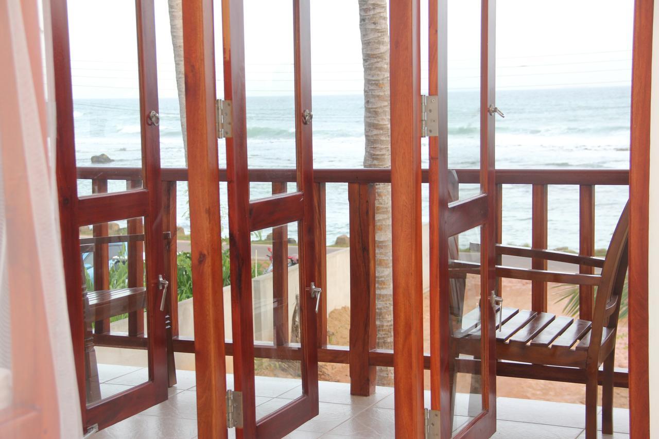 Savenrose Beach Villa ماتارا المظهر الخارجي الصورة